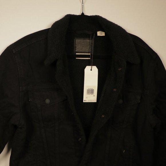 Levi's Ex-Boyfriend Trucker Jacket Sherpa **NWT** - Picture 9 of 10
